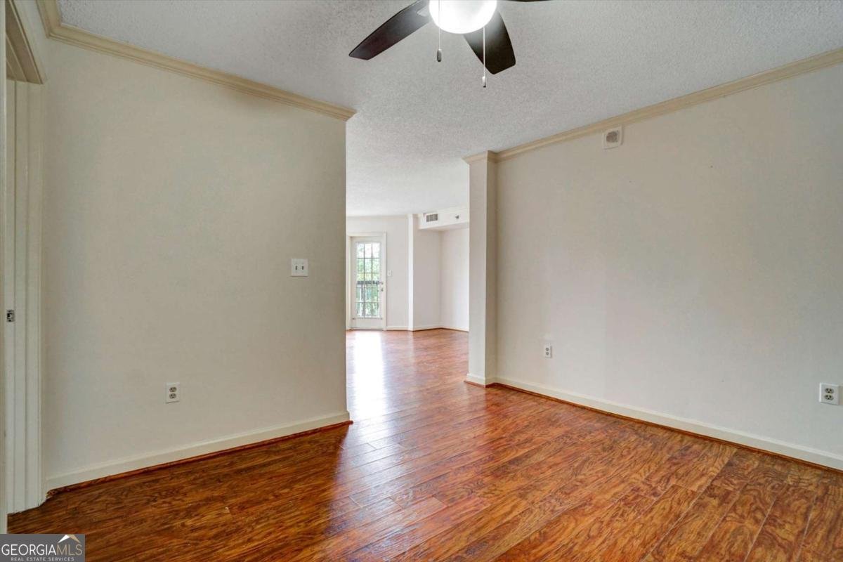 795 Hammond Drive Atlanta - Photo 10