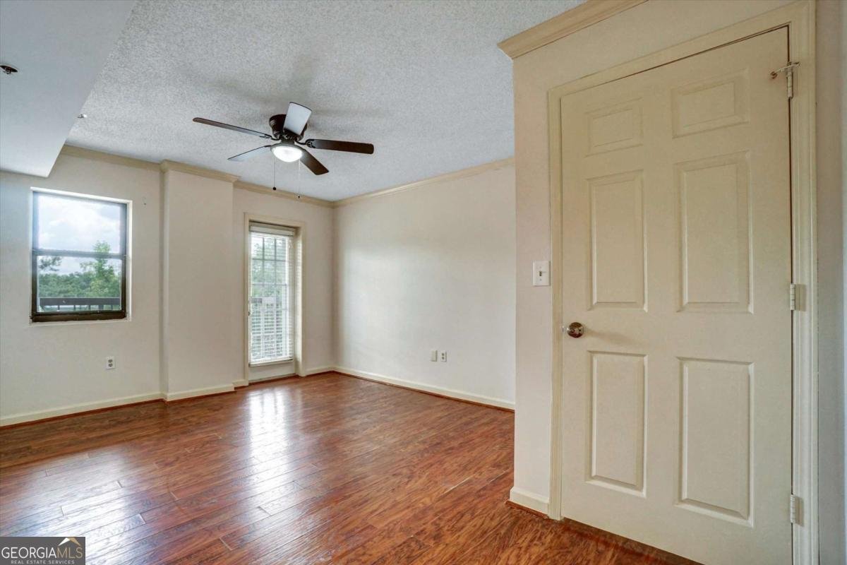 795 Hammond Drive Atlanta - Photo 12