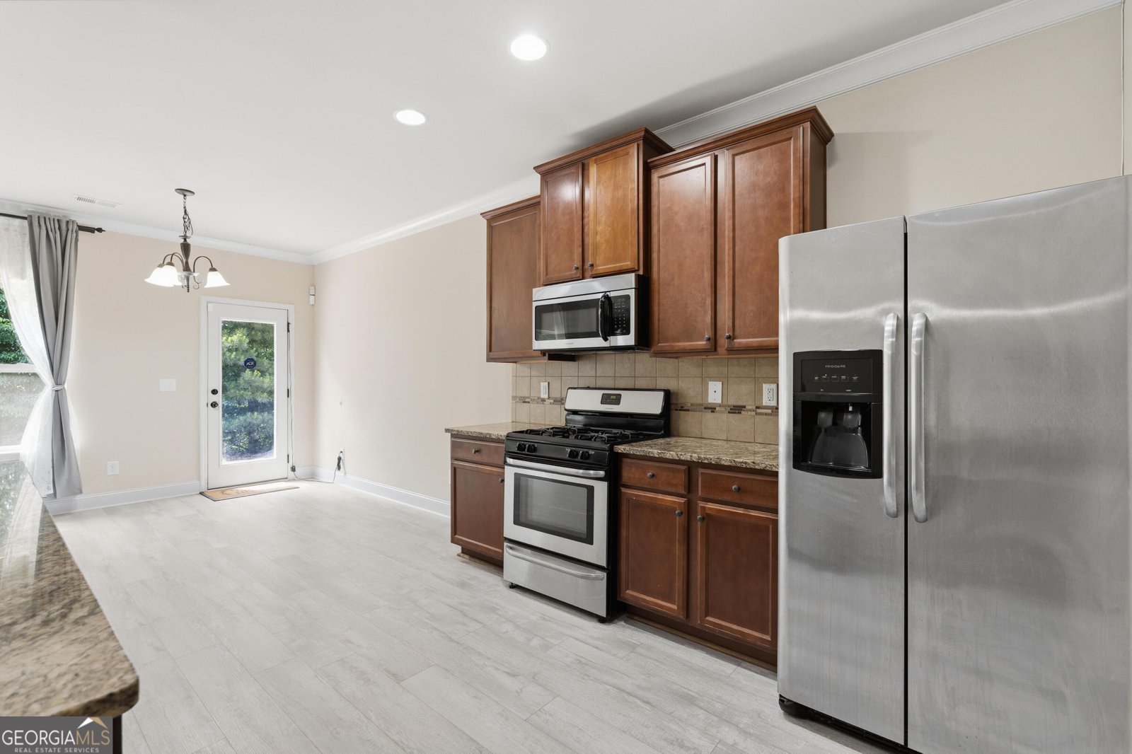 2777 Lakeview Walk Decatur - Photo 8