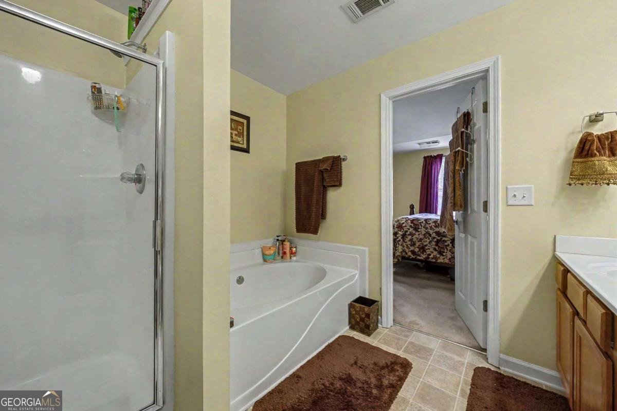 2091 Lakeshore Overlook Drive Kennesaw - Photo 16