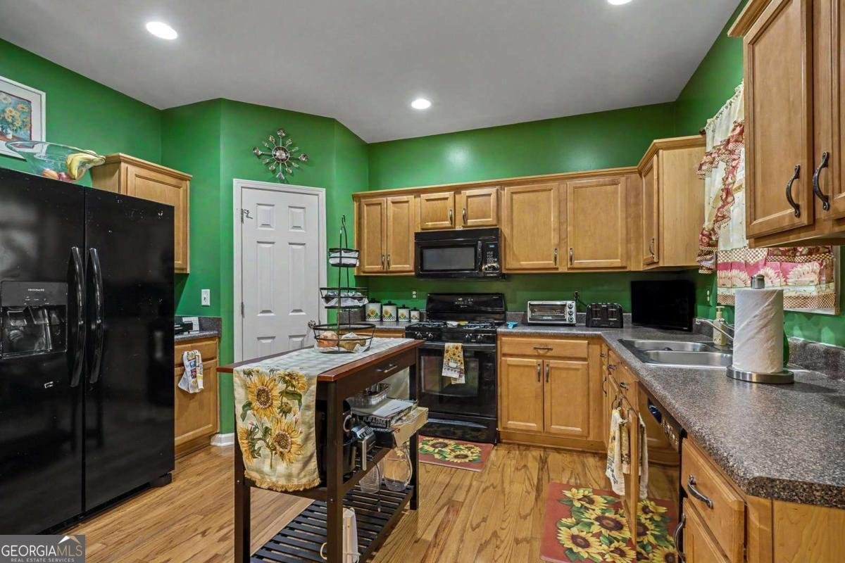 2091 Lakeshore Overlook Drive Kennesaw - Photo 8