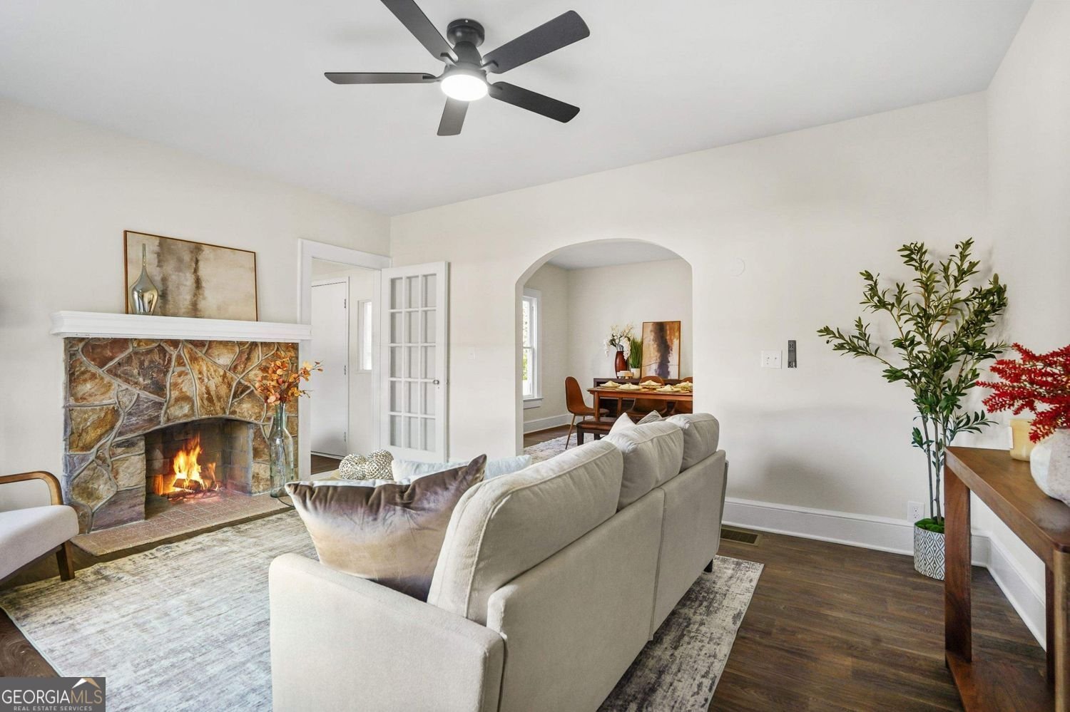 617 Hamilton E Holmes Drive Atlanta - main photo