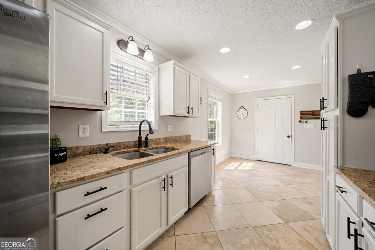 921 Pace Road Hiram - Photo 12
