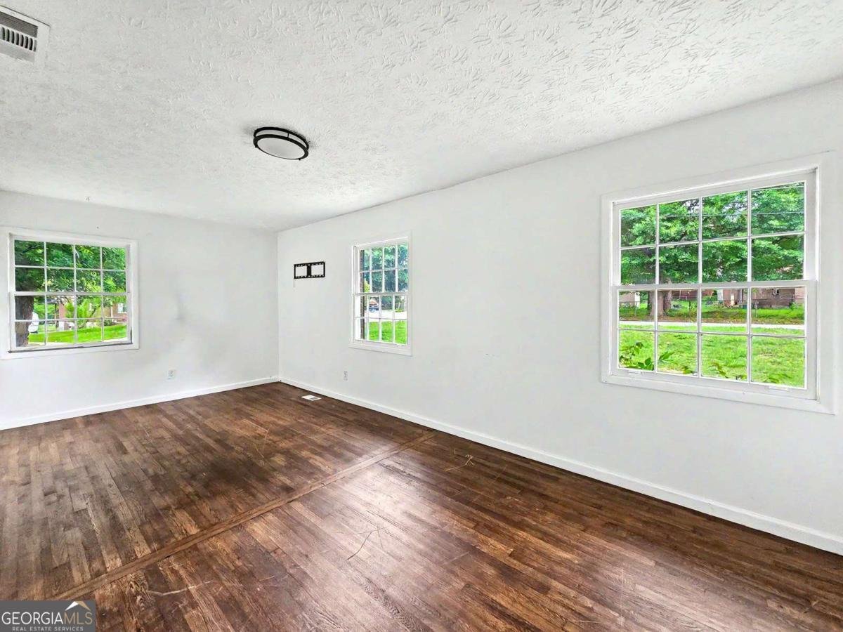 1350 Lori Court Conley - Photo 16