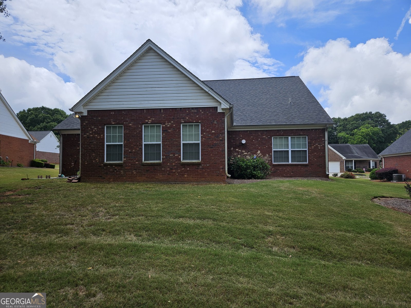 360 Crossroads Drive Social Circle - Photo 6