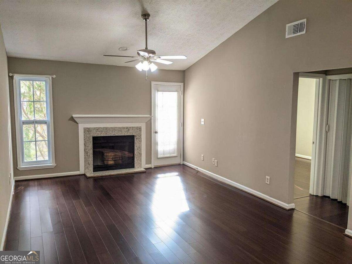 472 Teal Court Roswell - Photo 8