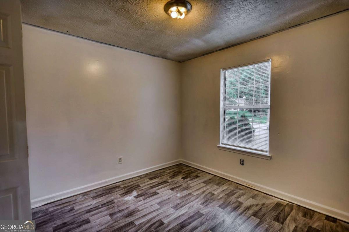 2119 Briar Glen Lane Atlanta - Photo 15
