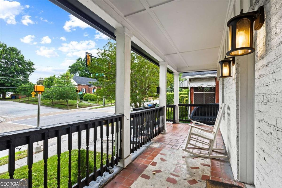 1115 M L King Jr Drive Atlanta - Photo 10