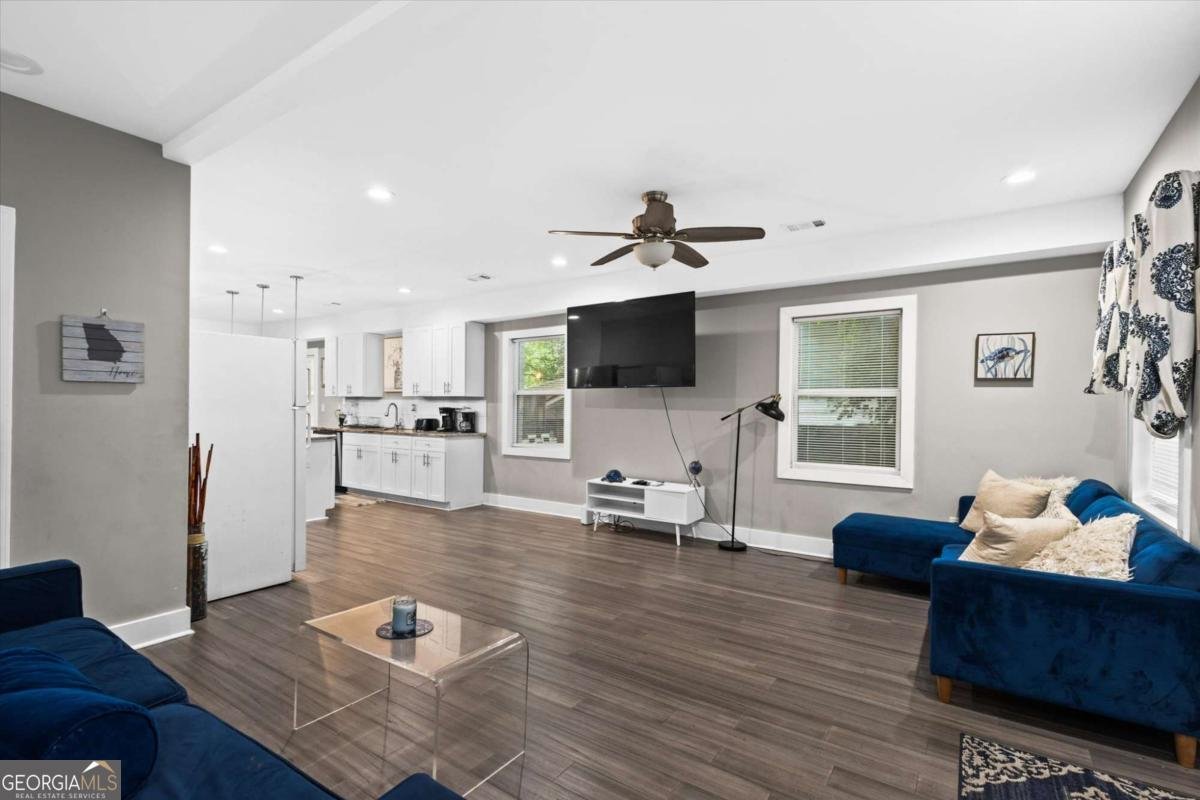 1115 M L King Jr Drive Atlanta - Photo 13