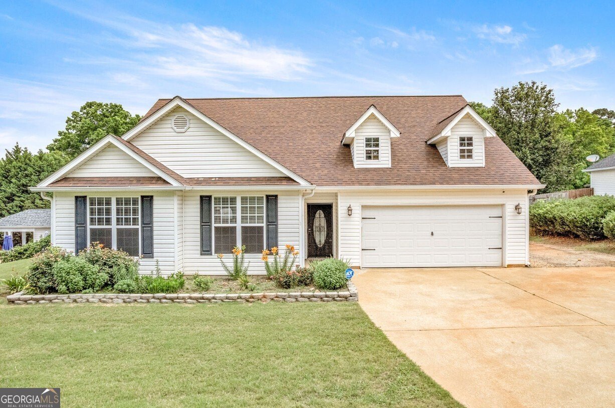 82 Newton Road LaGrange - main photo
