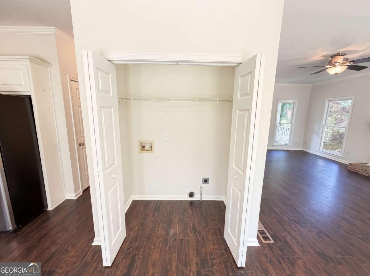 1008 Smithwyck Drive Canton - Photo 8