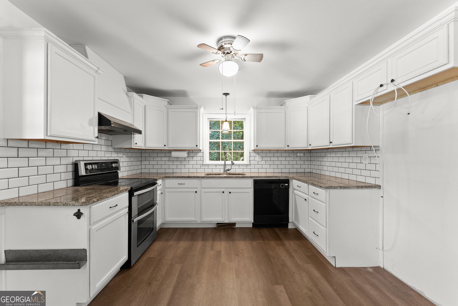 546 Barron Drive Clarkesville - Photo 18