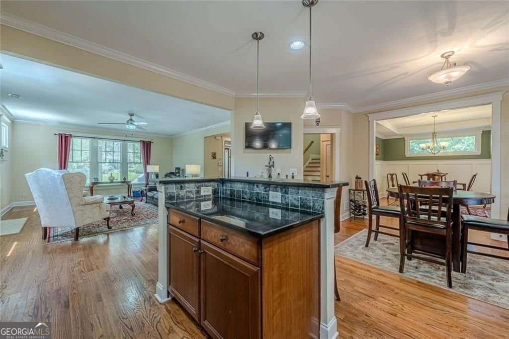 2084 Marshalls Lane Atlanta - Photo 16