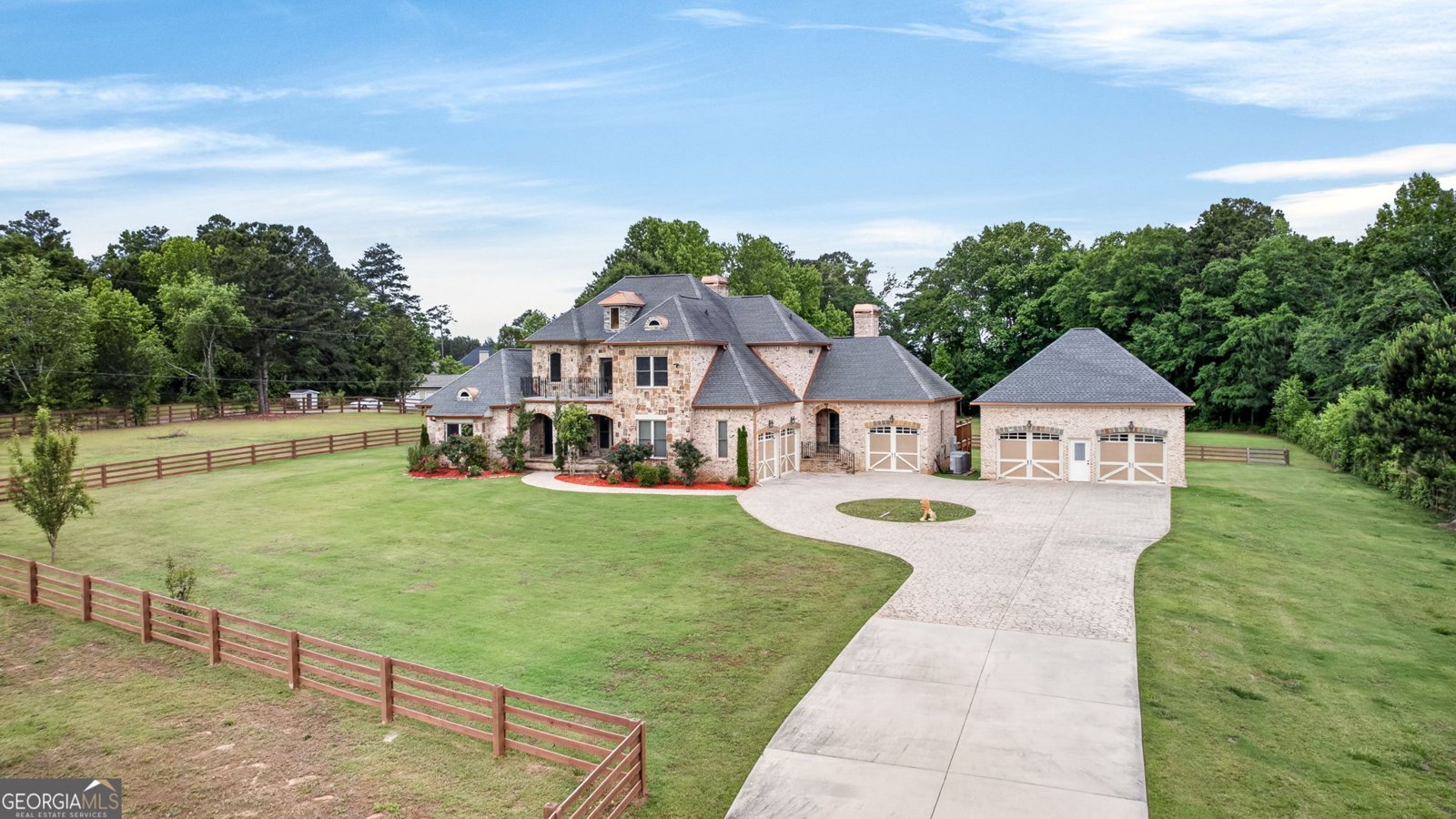1585 Leguin Mill Road Locust Grove - main photo