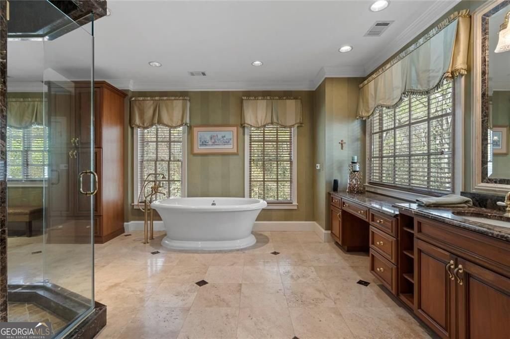 220 Sheridan Point Lane Sandy Springs - Photo 35