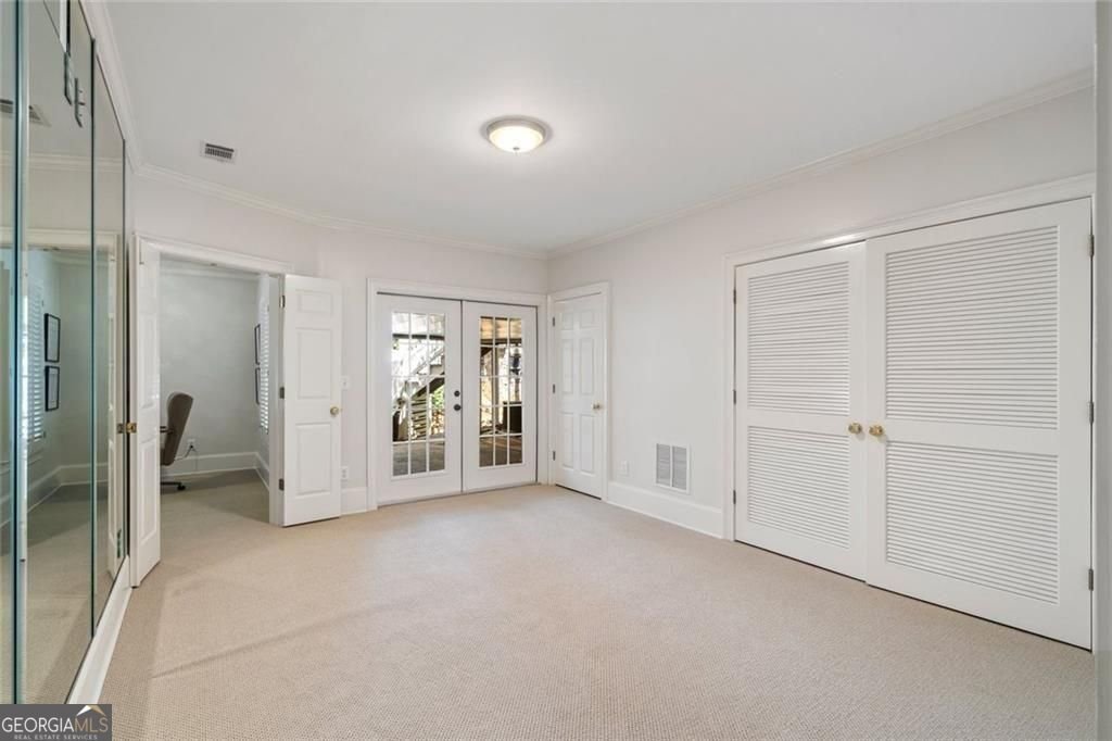 220 Sheridan Point Lane Sandy Springs - Photo 48