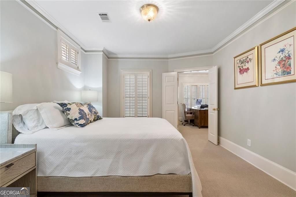 220 Sheridan Point Lane Sandy Springs - Photo 51