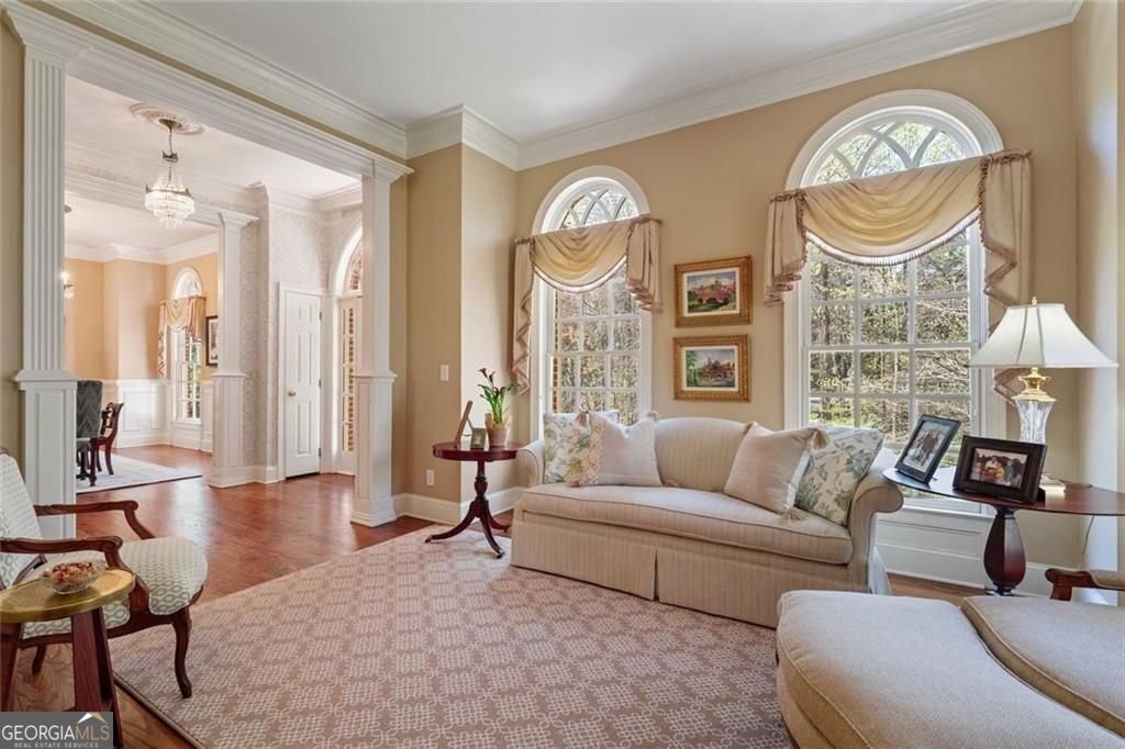 220 Sheridan Point Lane Sandy Springs - Photo 7