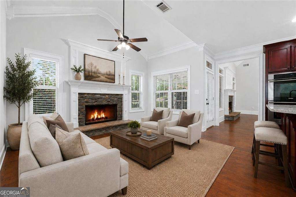 1542 lenten Way Statham - Photo 30