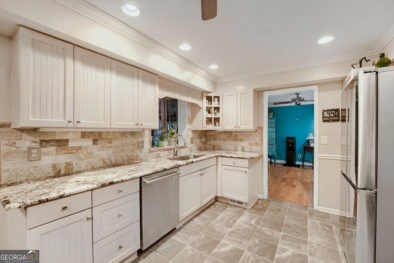 562 Cupelo Drive Marietta - Photo 13