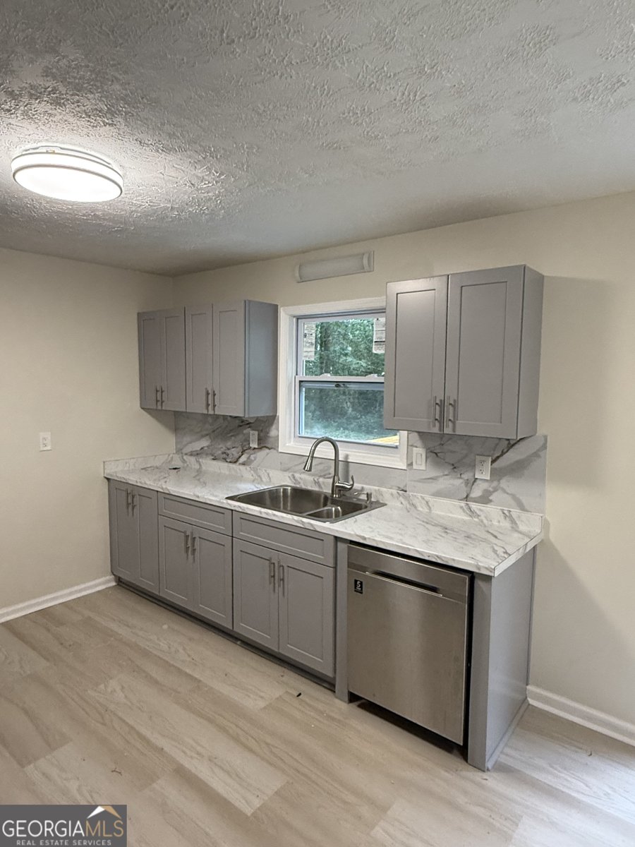 18 Regal Way Lawrenceville - Photo 7