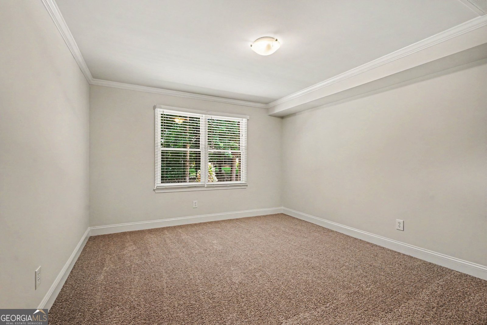 977 Sunny Glenn Court Lawrenceville - Photo 13