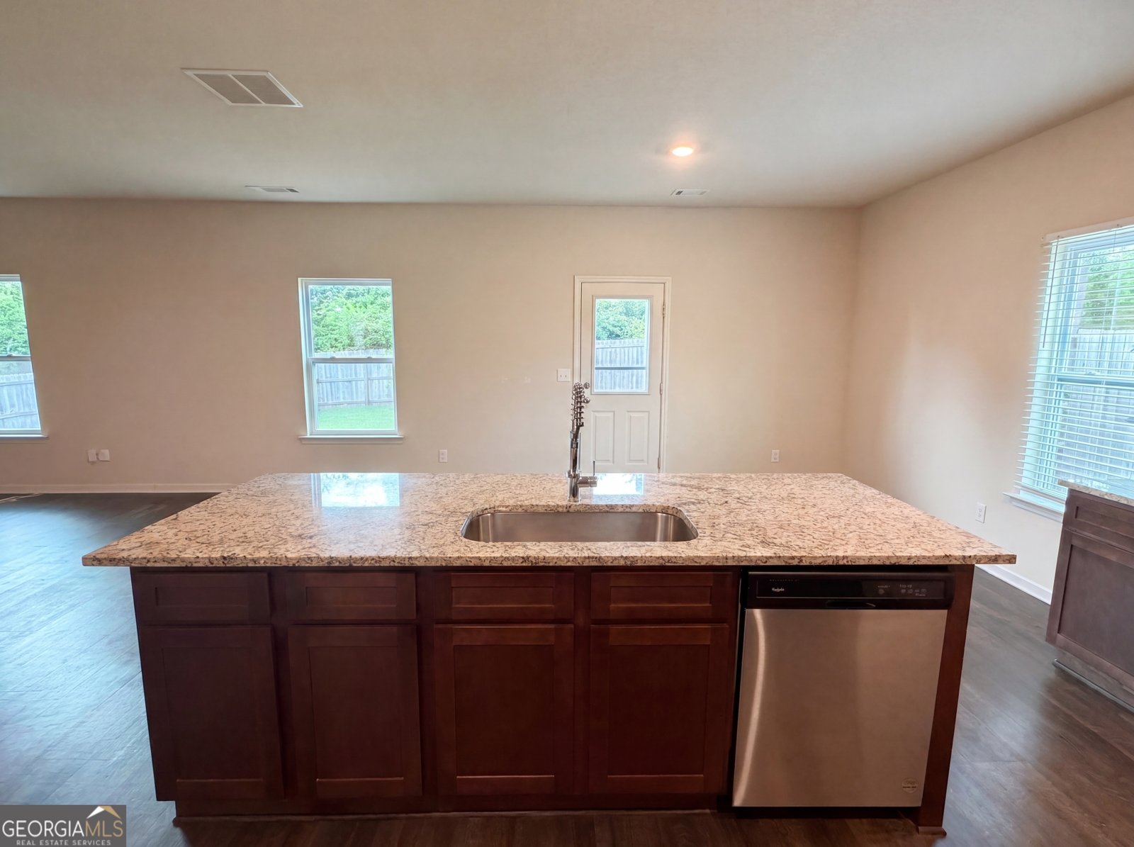 184 Oliver Drive Locust Grove - Photo 7