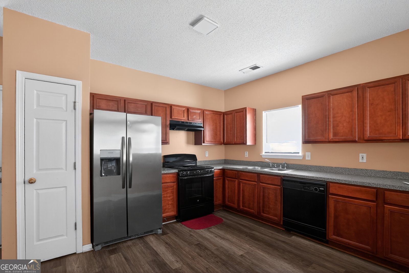 2326 Nicole Drive Hampton - Photo 6