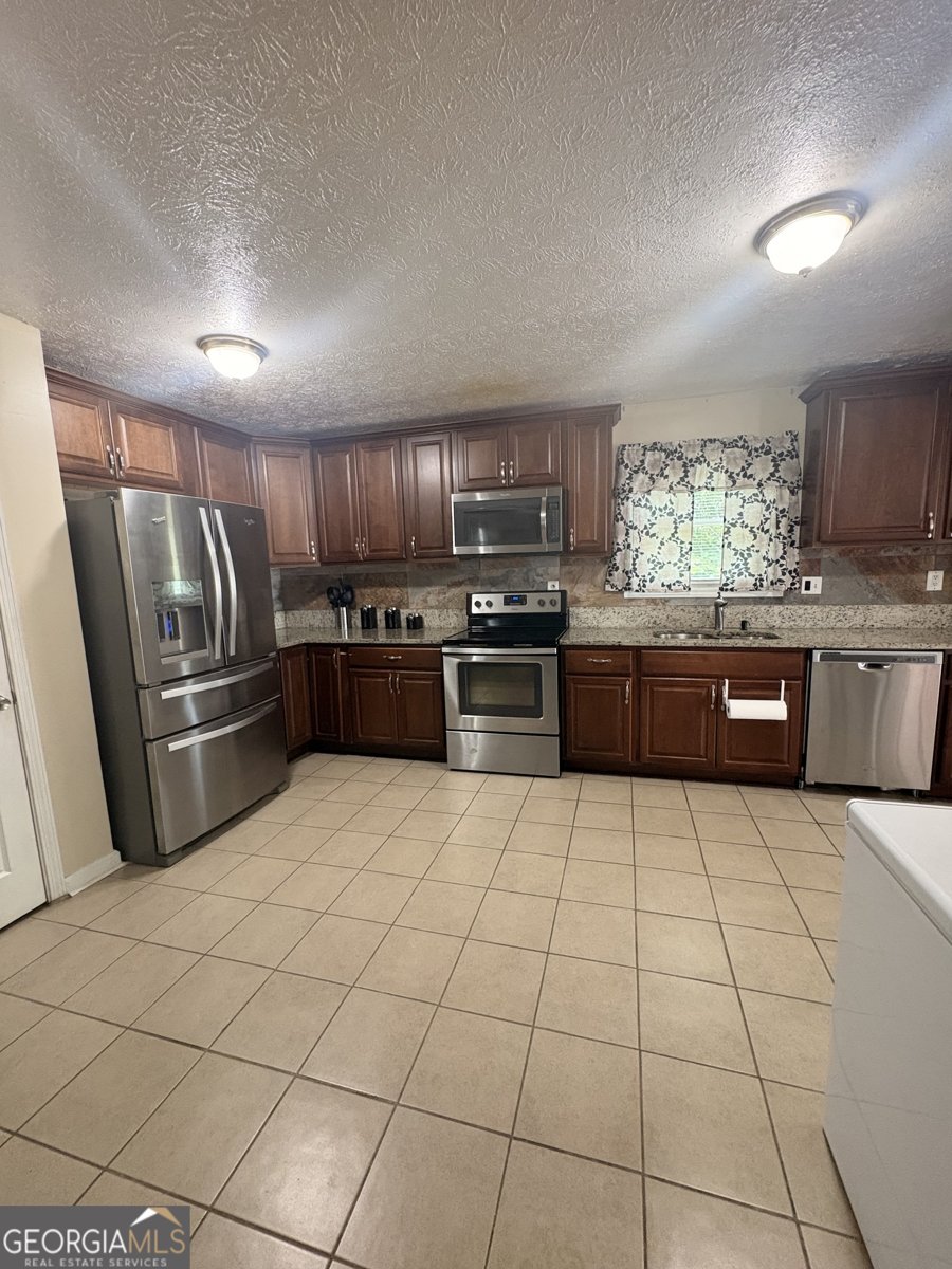1148 Mannbrook Drive Stone Mountain - Photo 29