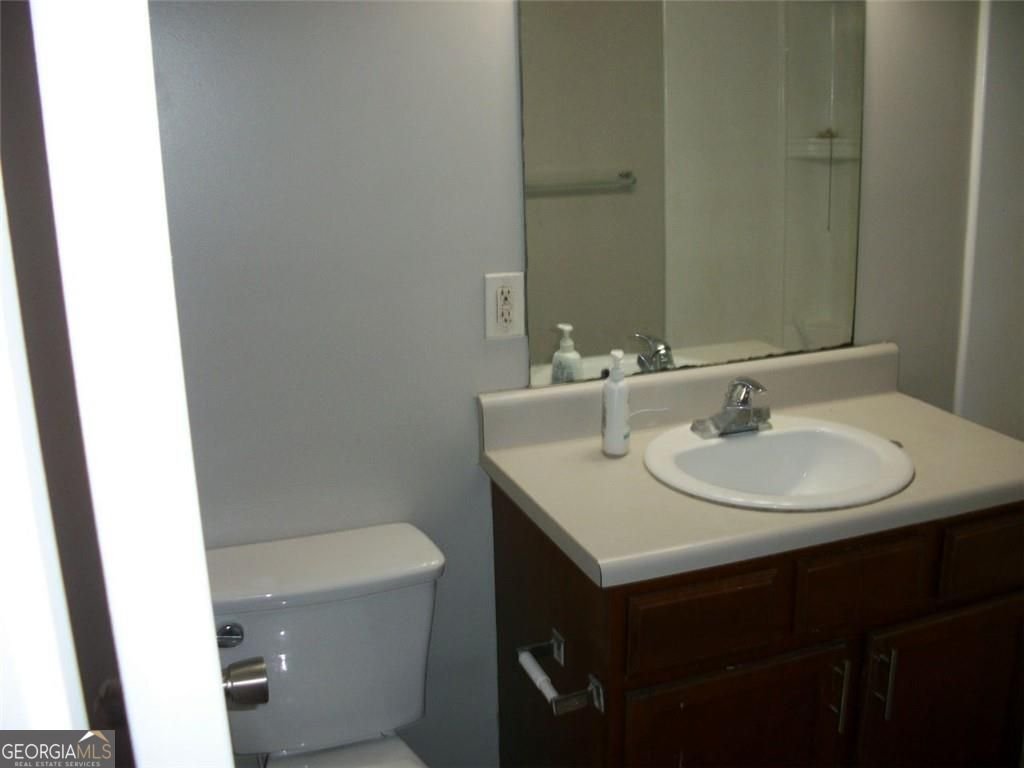 295 Winding River Drive Atlanta - Photo 9