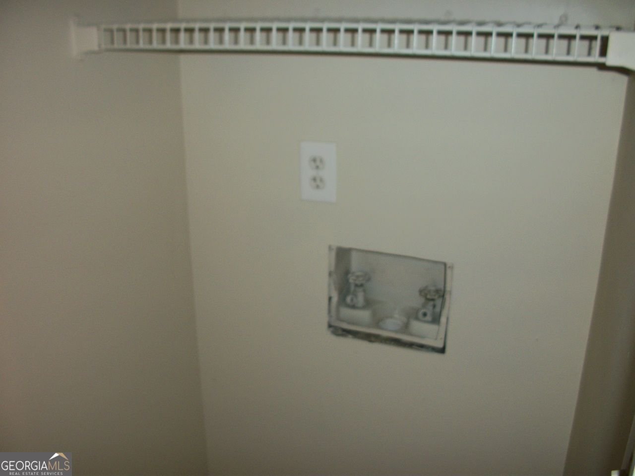 207 Granville Court Sandy Springs - Photo 6