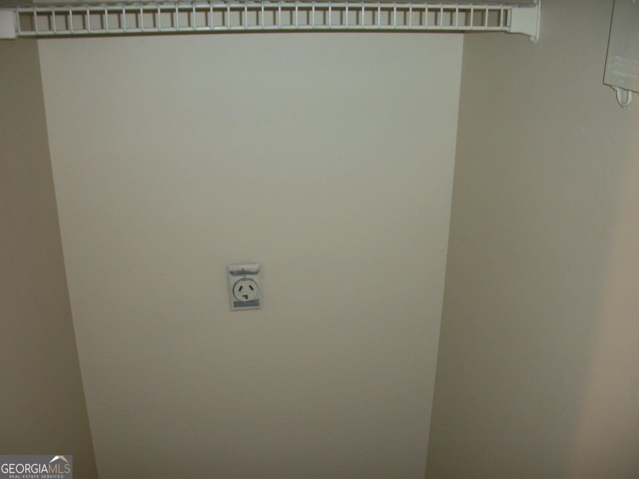 207 Granville Court Sandy Springs - Photo 7