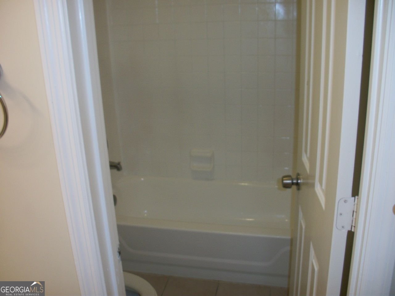 207 Granville Court Sandy Springs - Photo 9
