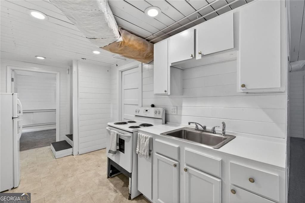 1688 Neely Avenue Atlanta - Photo 36