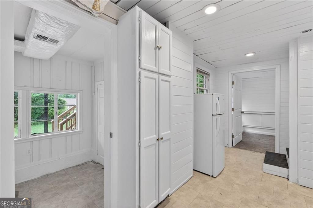 1688 Neely Avenue Atlanta - Photo 37