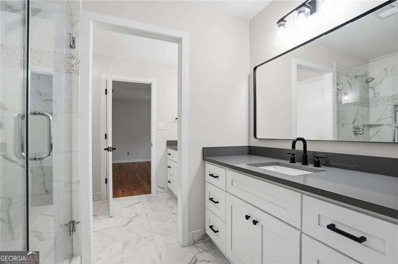 10210 Kinross Road Roswell - Photo 21