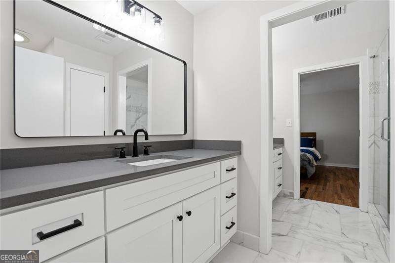 10210 Kinross Road Roswell - Photo 22