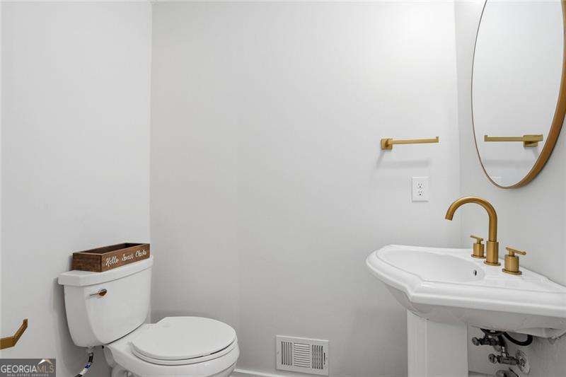 10210 Kinross Road Roswell - Photo 28