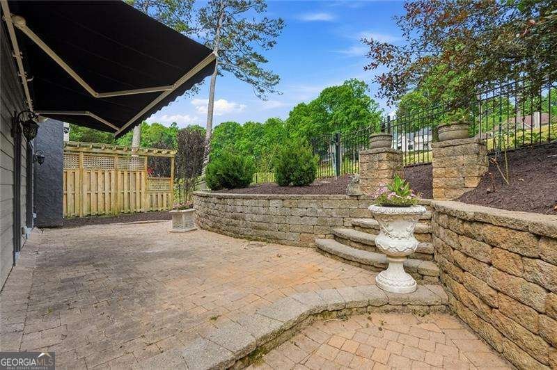 10210 Kinross Road Roswell - Photo 30