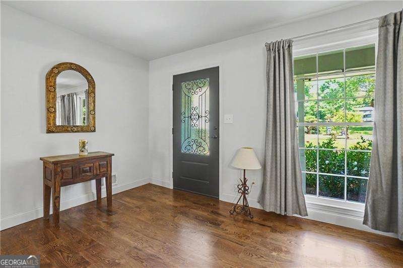 5637 Pinedale Circle Buford - Photo 11