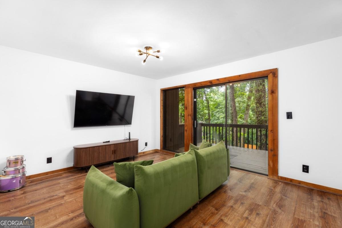 1080 Martin Ridge Road Roswell - Photo 17