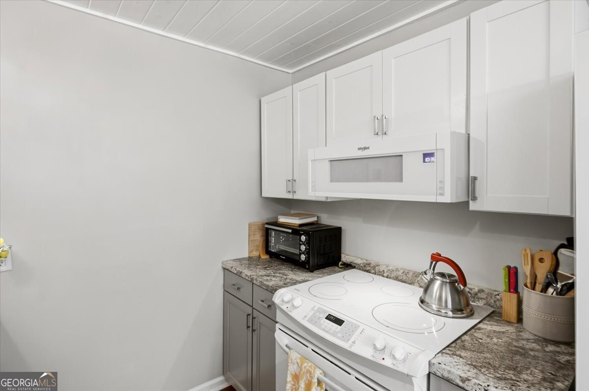 207 Springdale Court Macon - Photo 12