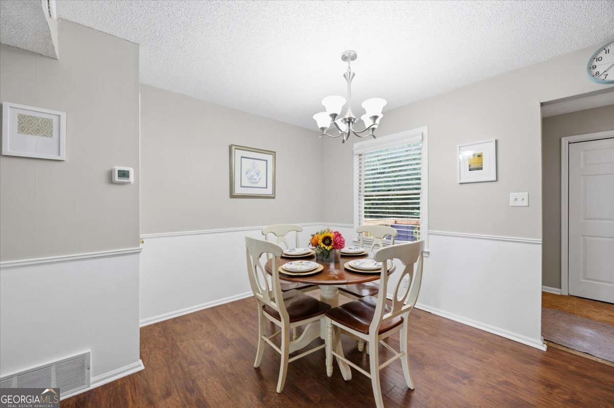 207 Springdale Court Macon - Photo 9