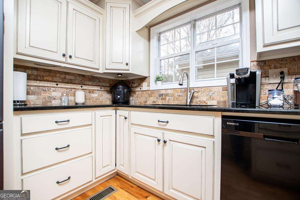 2 Pine Hill Drive Ranburne - Photo 27