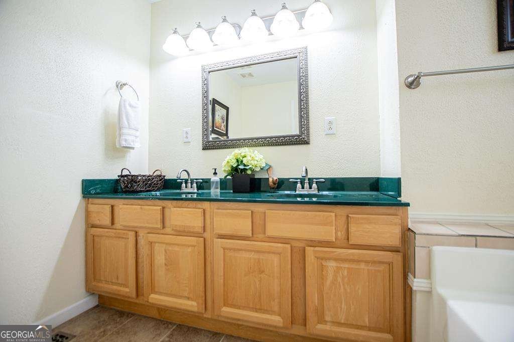 2 Pine Hill Drive Ranburne - Photo 44
