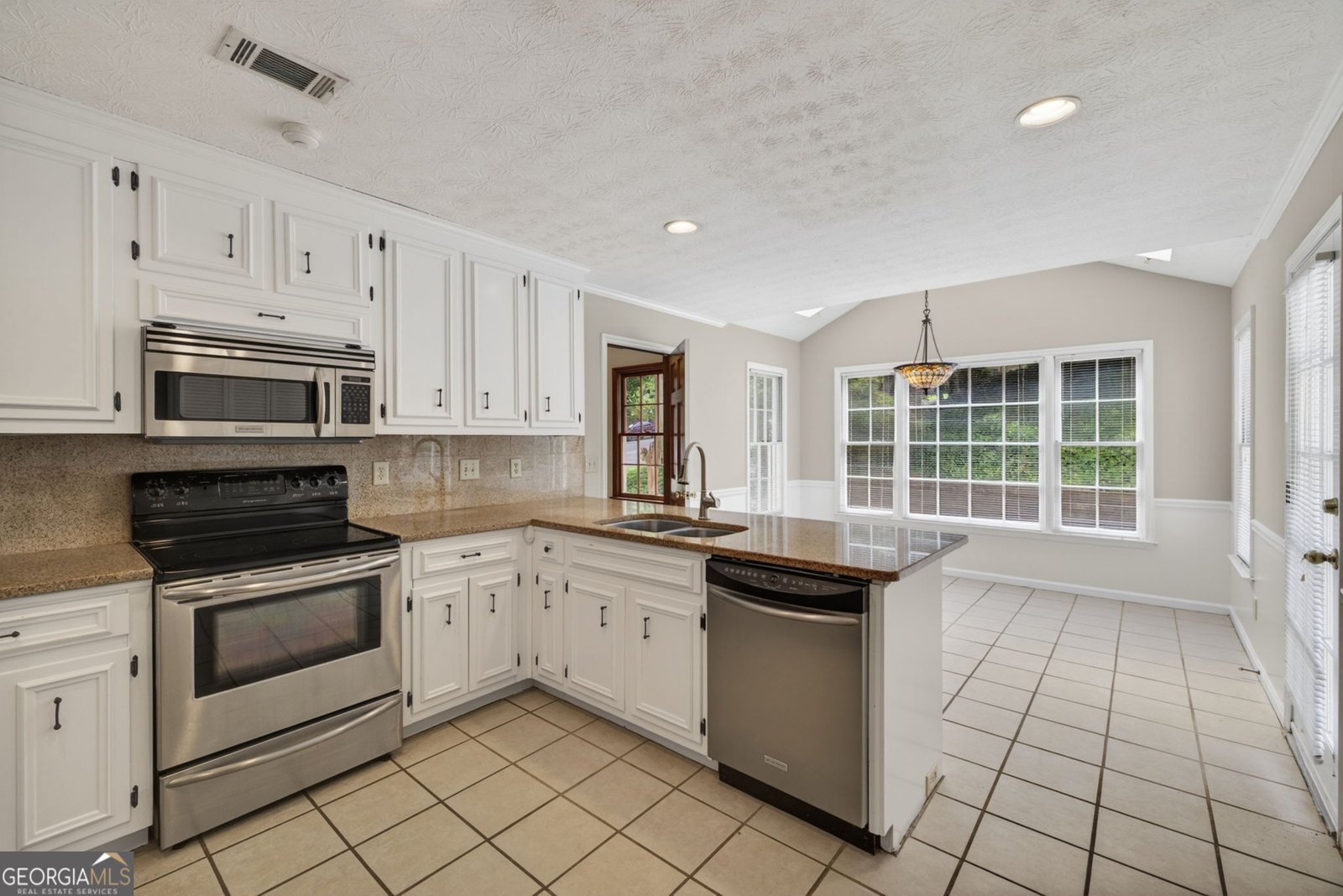 4150 Woodlark Court Roswell - Photo 14