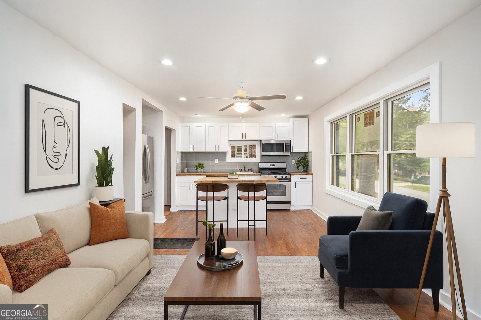 2952 Diana Drive Atlanta - main photo