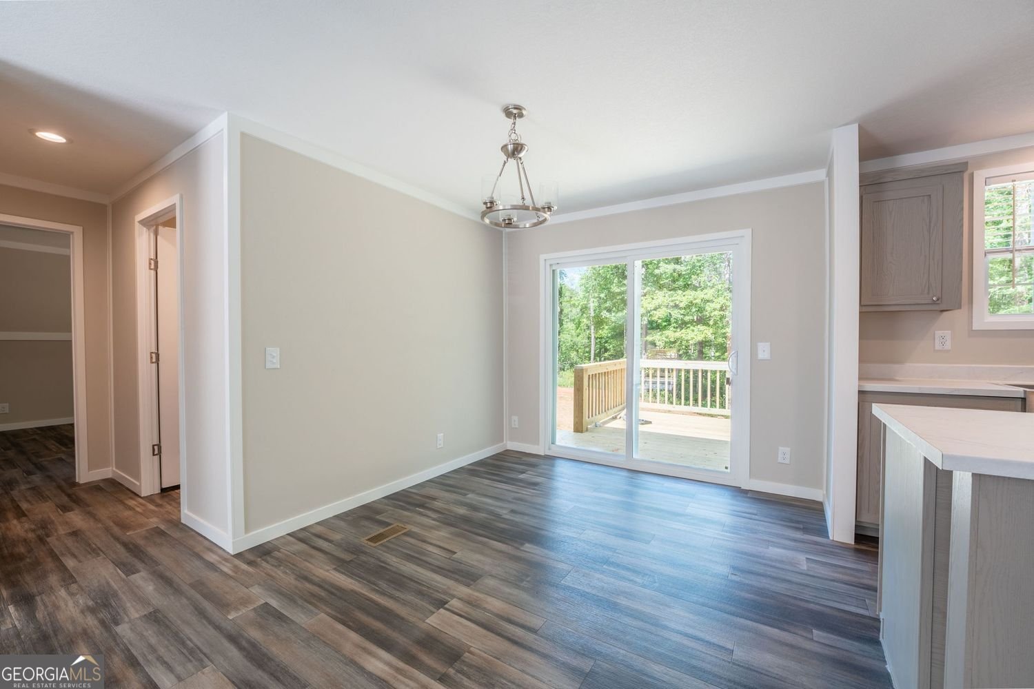 734 Hollywood Church Road Clarkesville - Photo 11
