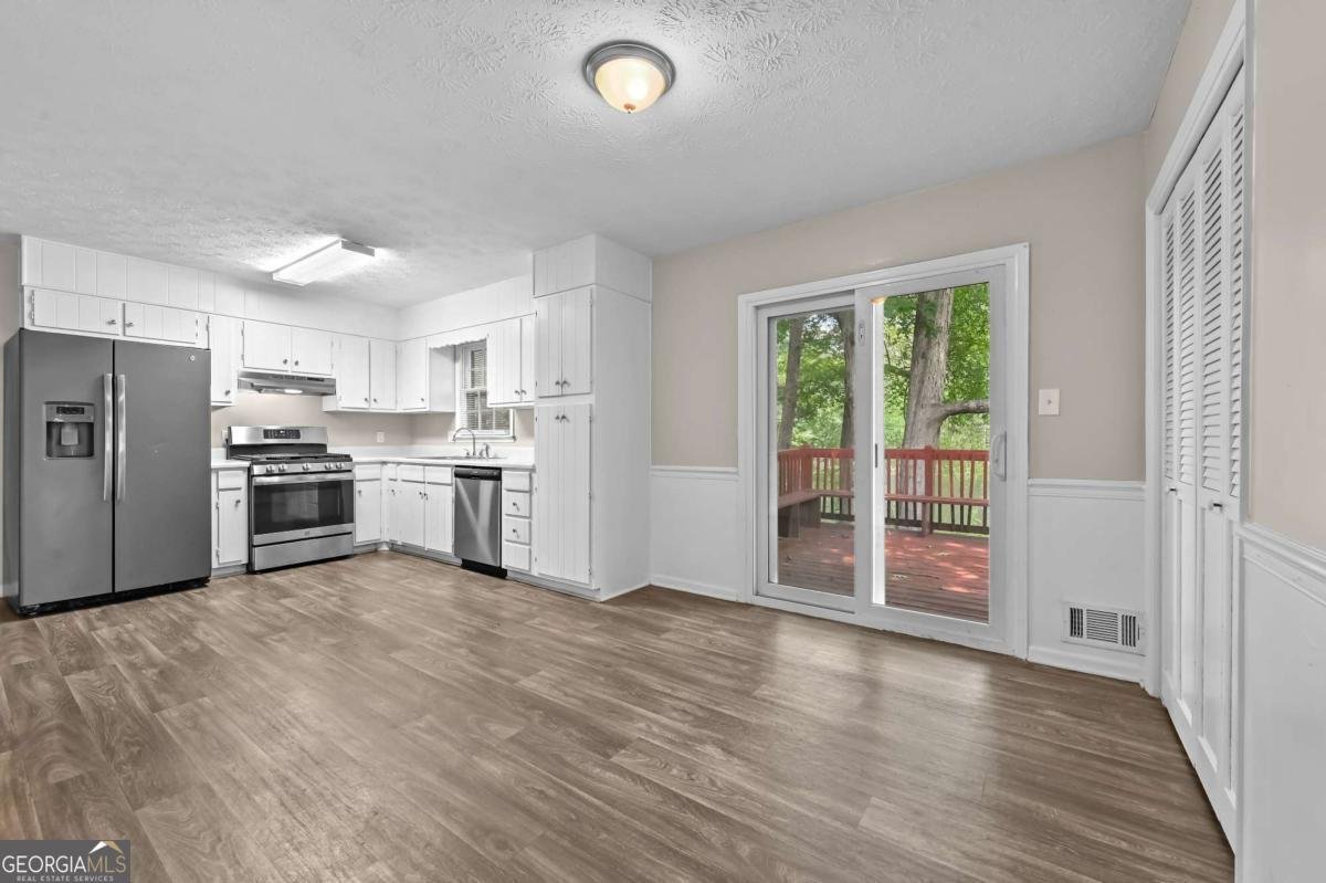 2914 Landmark Drive Conyers - Photo 10