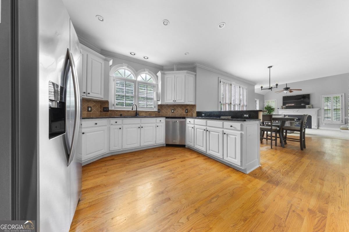 1548 Greensboro Way Grayson - Photo 9